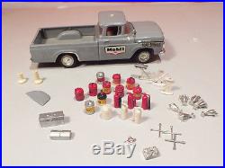 VTG 1960 Ford Pick Up Plus Car Show Accessories AMT 2 Screw Built Model