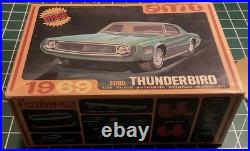 VTG AMT 1969 Ford Thunderbird 125 Scale Car Model Kit # Y901-200 REDLINE HTF