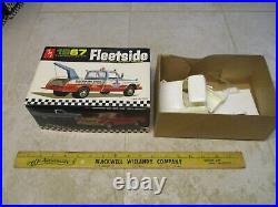 VTG AMT Model 1967 Fleetside Custom Sport Truck Wrecker 1/25 8747-200 Parts #1