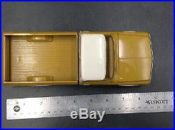 VTG CHEVY 1971 C-10 FLEETSIDE PICKUP DEALER PROMOTIONAL TRUCK 1/25 mustard/white