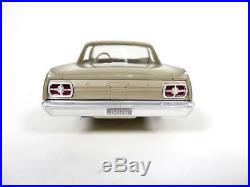 Vintage 1965 Ford Fairlane 500 Gold 1/25 Dealer Promo Model Car AMT