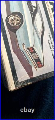 Vintage 1966 AMT 1966 Corvair Corsa Hardtop 1/25 Model with Original Box 5726-150