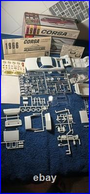 Vintage 1966 AMT 1966 Corvair Corsa Hardtop 1/25 Model with Original Box 5726-150