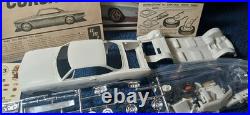 Vintage 1966 AMT 1966 Corvair Corsa Hardtop 1/25 Model with Original Box 5726-150