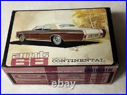 Vintage 1968 AMT Lincoln Continental Model Kit With Box & Instructions