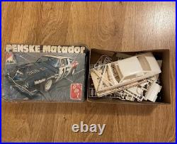 Vintage 1970's Model Car Kit Lot of 8 Revell AMT Testors 125 1/25 1 sealed EXC