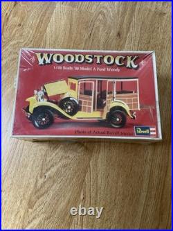 Vintage 1970's Model Car Kit Lot of 8 Revell AMT Testors 125 1/25 1 sealed EXC