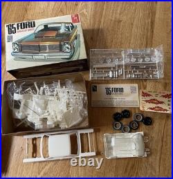 Vintage 1970's Model Car Kit Lot of 8 Revell AMT Testors 125 1/25 1 sealed EXC