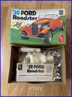 Vintage 1970's Model Car Kit Lot of 8 Revell AMT Testors 125 1/25 1 sealed EXC