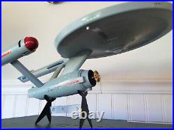 Vintage 1983 USS enterprise AMT model kit (PRO BUILT)