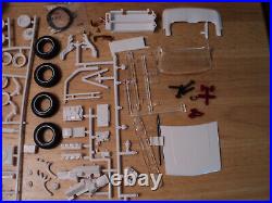 Vintage 1/25 AMT'64 Ford Galaxie 500XL 3 in 1 Complete & Unstarted FREE SHIP