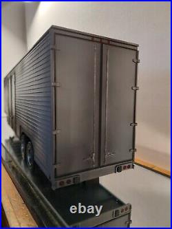 Vintage 1/25 AMT Diamond REO truck And Moving Van Combo