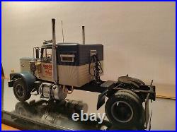 Vintage 1/25 AMT Diamond REO truck And Moving Van Combo