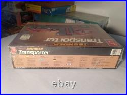 Vintage 1/25 AMT ERTL TENNESSEE THUNDER TRANSPORTER FACTORY SEALED 1986 MINTY