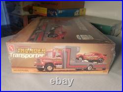 Vintage 1/25 AMT ERTL TENNESSEE THUNDER TRANSPORTER FACTORY SEALED 1986 MINTY Vintage 1/25 AMT ERTL TENNESSEE THUNDER TRANSPORTER FACTORY SEALED 1986 MINTY