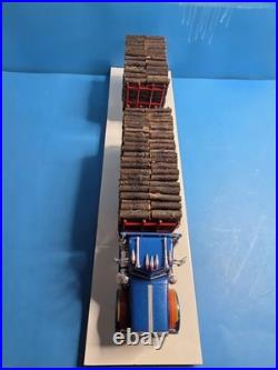 Vintage 1/25 Peterbilt Log Truck Model Kit Customized 1970s Blue Red Pro Built Vintage 1/25 Peterbilt Log Truck Model Kit Customized 1970s Blue Red Pro Built
