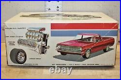 Vintage 65 Chevrolet Chevelle El Camino Camper 1/25 Scale AMT Model Kit T268-225