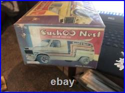 Vintage 70's AMT Cuckoo Nest Custom Ford Van Econoline 150 125 Model Kit RARE
