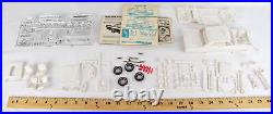 Vintage AMT 125 Scale 1963 Ford Fairlane Hardtop Model Car Kit 05-163-149