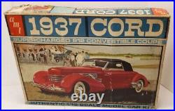 Vintage AMT 1937 Cord Supercharged 812 Convertible Coupe 112 Model Car Kit