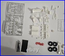 Vintage AMT 1957 FORD 2DR. HARDTOP 3in1 MODEL KIT 1/25 T-157-200 GEORGE BARRIS