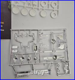 Vintage AMT 1957 FORD 2DR. HARDTOP 3in1 MODEL KIT 1/25 T-157-200 GEORGE BARRIS