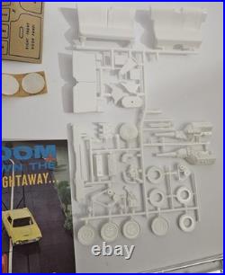 Vintage AMT 1957 FORD 2DR. HARDTOP 3in1 MODEL KIT 1/25 T-157-200 GEORGE BARRIS