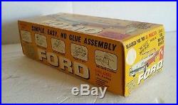 Vintage AMT 1959 FORD GALAXIE Hardtop 1/25 Scale Model Kit