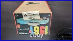 Vintage AMT 1961 Ford Starliner Galaxie Hardtop K-121 annual 1/25 A++
