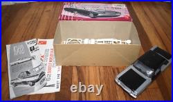 Vintage AMT 1962 Ford Fairlane Sedan 3 in 1 Customizing 1/25 Toy Car Model Kit