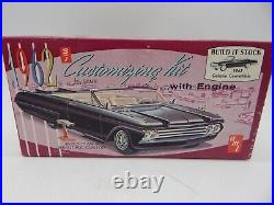 Vintage AMT 1962 Ford Galaxie Convertible 3 in 1 Customizing 125 Model Kit K112