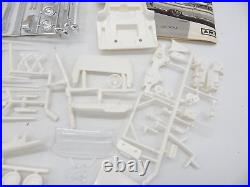 Vintage AMT 1962 Ford Galaxie Convertible 3 in 1 Customizing 125 Model Kit K112