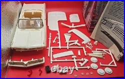 Vintage AMT 1962 Pontiac Convertible 3 in 1 Model Kit Partially Assembled K612 +