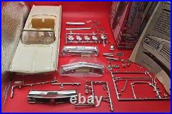 Vintage AMT 1962 Pontiac Convertible 3 in 1 Model Kit Partially Assembled K612 +