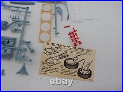 Vintage AMT 1963 Mercury Meteor 3 in 1 Customizing 125 Model Kit 05-363-149