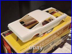 Vintage AMT 1965 Ford Mustang 2+2 Fastback 1/25 Scale Model Kit, Mint Unbuilt