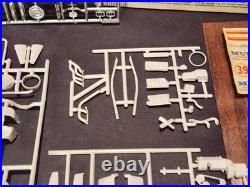 Vintage AMT 1965 Ford Mustang 2+2 Fastback 1/25 Scale Model Kit, Mint Unbuilt Vintage AMT 1965 Ford Mustang 2+2 Fastback 1/25 Scale Model Kit, Mint Unbuilt