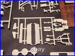 Vintage AMT 1965 Ford Mustang 2+2 Fastback 1/25 Scale Model Kit, Mint Unbuilt