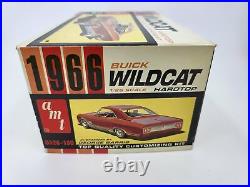 Vintage AMT 1966 Buick Wildcat Hardtop Customizing 1/25 Plastic Model Kit