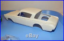 Vintage AMT 1966 Plymouth Barracuda Hurst Hemi Under Glass Funny Car Kit