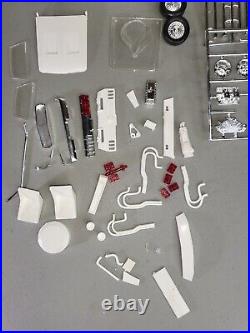 Vintage AMT 1967 Mustage GT Fastback 1/25 model kit
