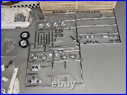 Vintage AMT 1967 Mustage GT Fastback 1/25 model kit