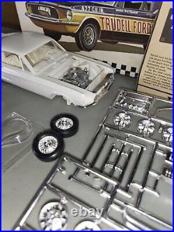 Vintage AMT 1967 Mustage GT Fastback 1/25 model kit