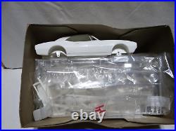 Vintage AMT 1968 Camaro SS 1/25 Very Rare Customizing Model Kit Number 6618-200