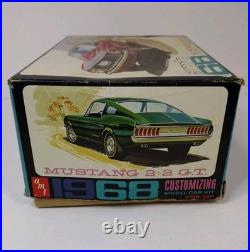 Vintage AMT 1968 Mustang 2+2 GT Customizing Model Kit #6168-002