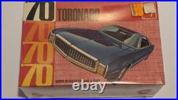 Vintage AMT 1970 OLDSMOBILE TORONADO ORIGINAL FACTORY SEALED 1/25 Scale