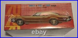 Vintage AMT 1970 OLDSMOBILE TORONADO ORIGINAL FACTORY SEALED 1/25 Scale