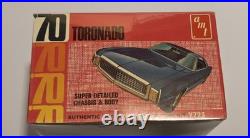Vintage AMT 1970 OLDSMOBILE TORONADO ORIGINAL FACTORY SEALED 1/25 Scale