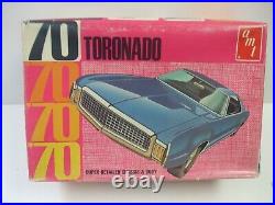 Vintage AMT 1970 Oldsmobile Toronado 1/25 Model Kit #Y723 with Original Box