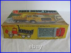 Vintage AMT 1/25 Scale Louisville Line Ford LNT-8000 Dump Truck Kit #T-503 NIB